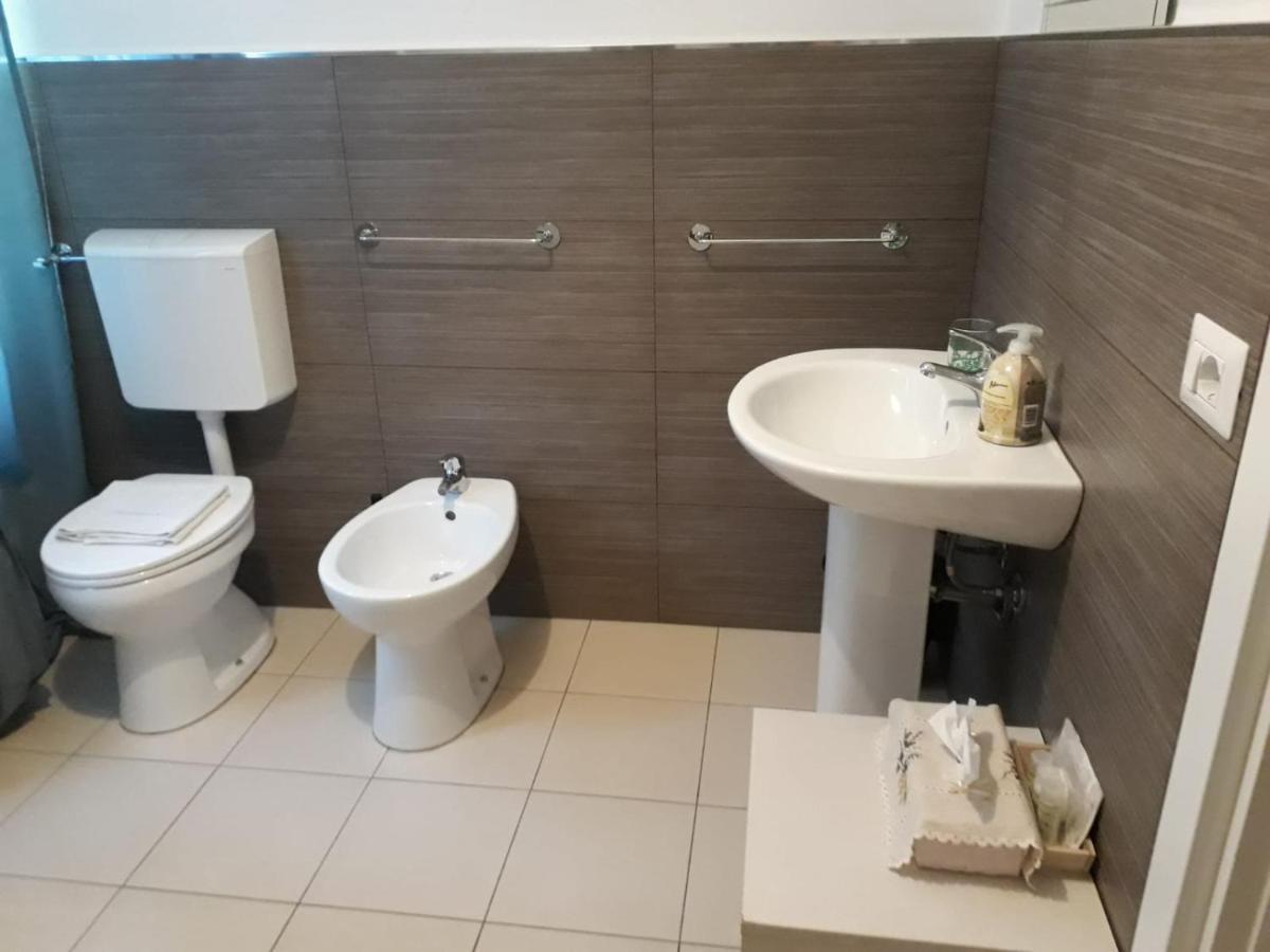 Good Rooms Μιλάνο Εξωτερικό φωτογραφία