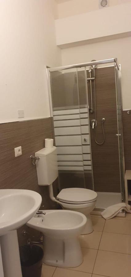 Good Rooms Μιλάνο Εξωτερικό φωτογραφία